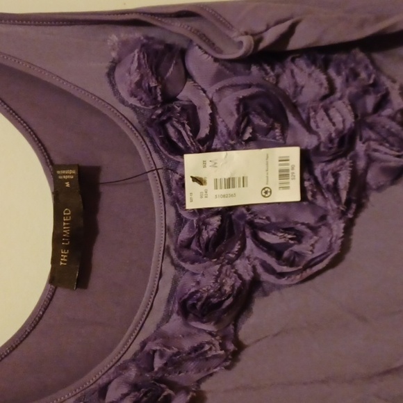 NWT - The Limited Floral Sleeveless Purple Top - Medium - Picture 3 of 5
